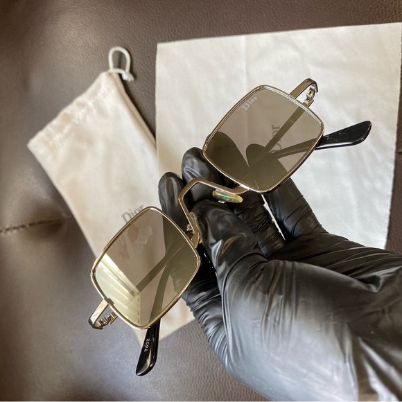 Dior Sun Glasses - Picture 12 of 13
